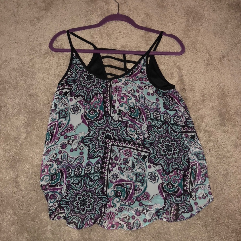 Cute blouse!